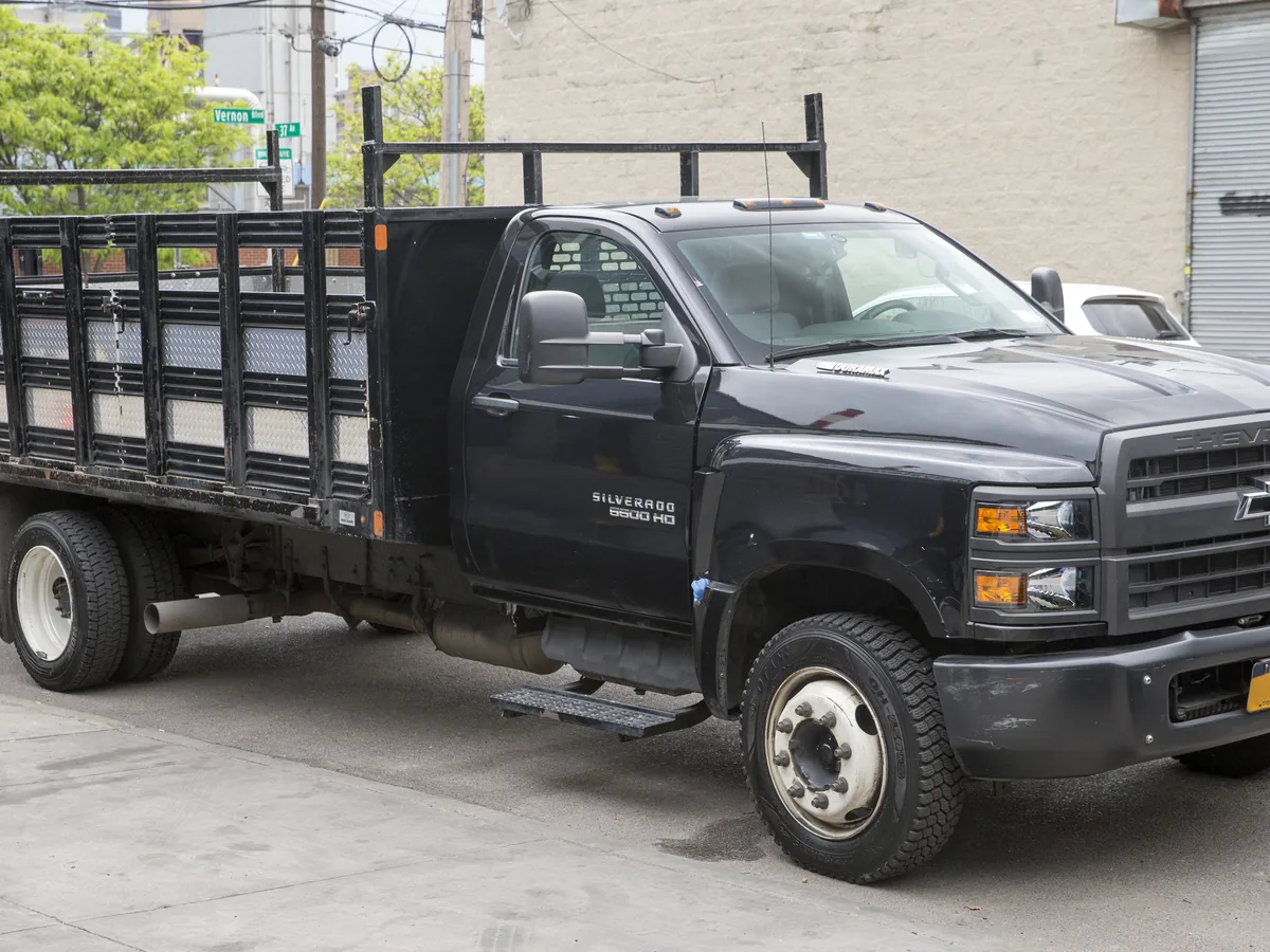 Chevrolet Silverado 5500HD chassis cab