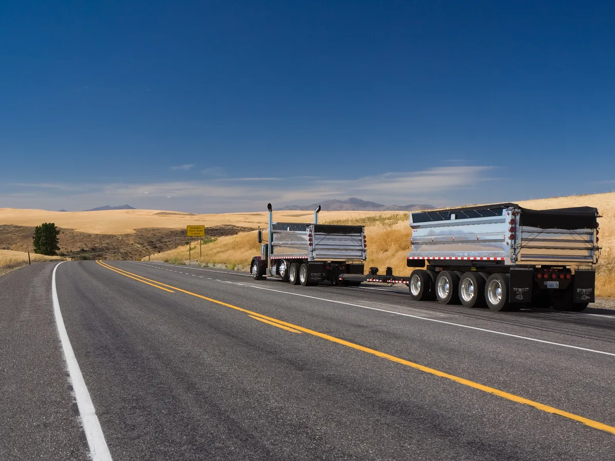 Used dump truck